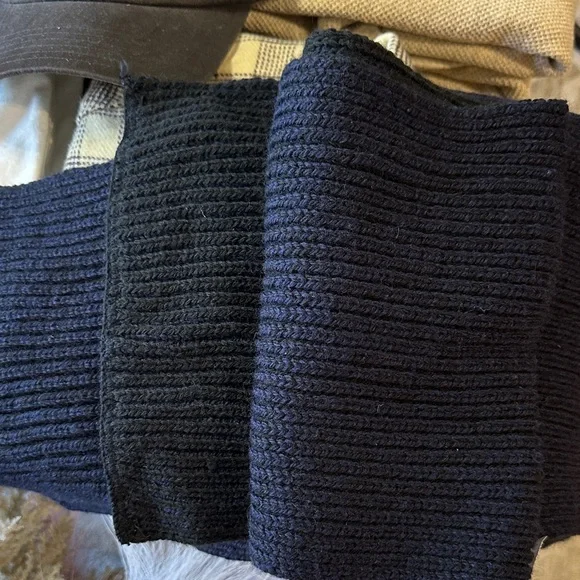 Black|Navy Knit Men's Scarf - Classic Ribbed Winter Knit - Picture 4 of 5